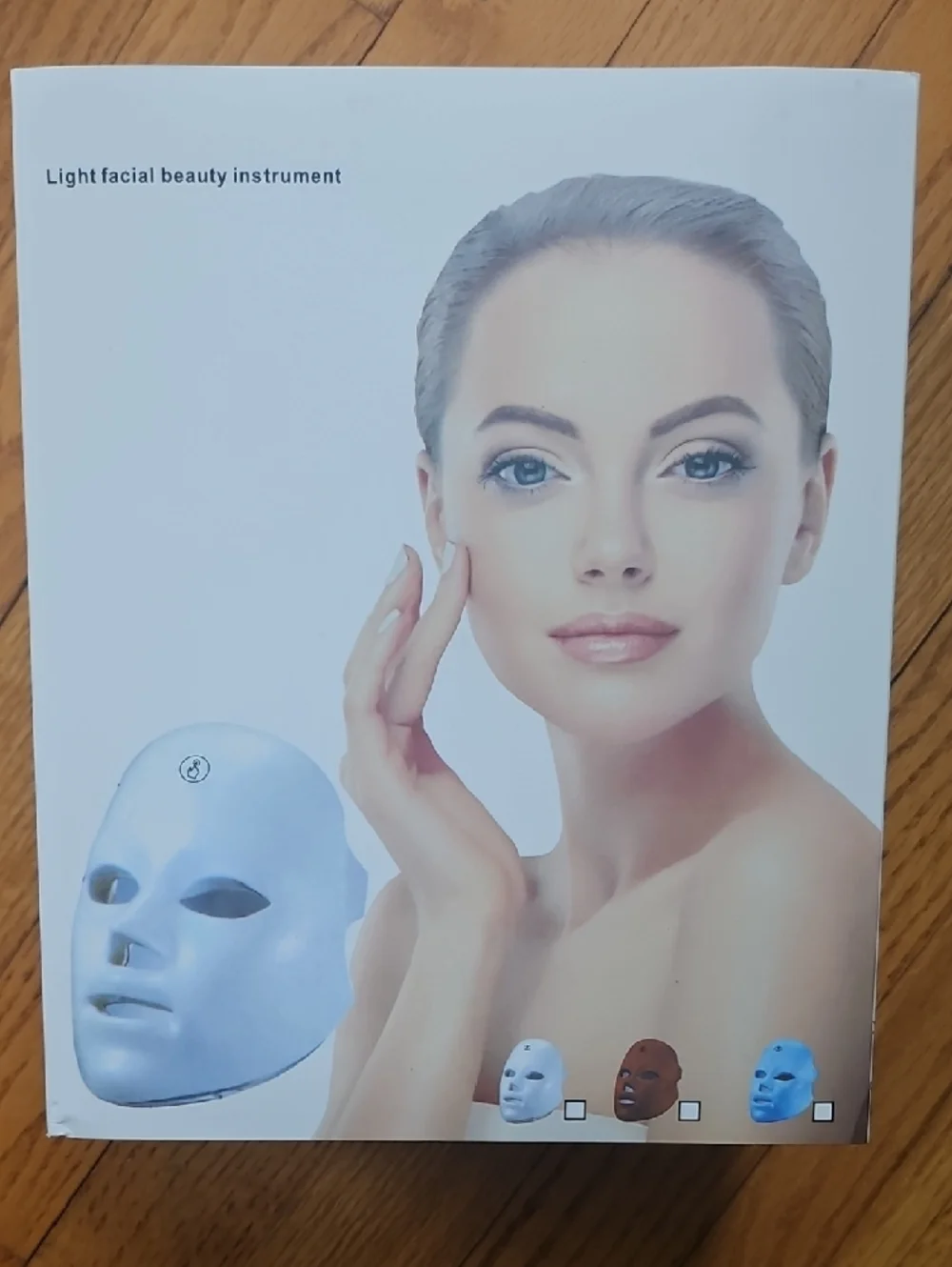 NWT White LED Facial Mask for Skincare Treatments